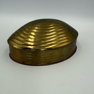 Vintage Brass Clam Shell Trinket Box Jewelry Box